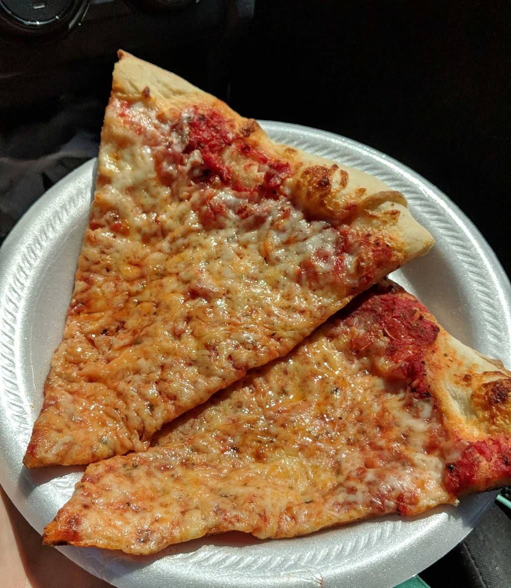 Pinos Pizza & Pasta | meal delivery | 2018 County Rd F East, White Bear Lake, MN 55110, USA | 6514078432 OR +1 651-407-8432