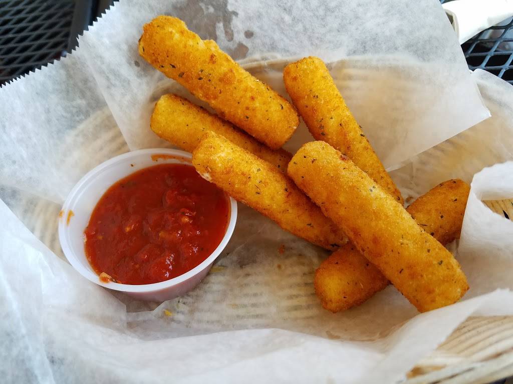 Dutch House Tavern | restaurant | 24-07 Fair Lawn Ave, Fair Lawn, NJ 07410, USA | 2017969886 OR +1 201-796-9886