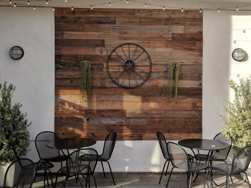 31Ten Lounge | night club | 3110 Main St, Santa Monica, CA 90405, USA | 3104505522 OR +1 310-450-5522