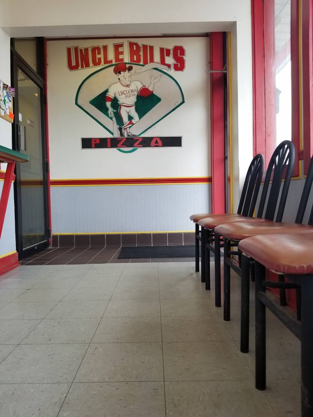 Uncle Bills Pizza | restaurant | 3610 West Locust St, Davenport, IA 52804, USA | 5633888077 OR +1 563-388-8077