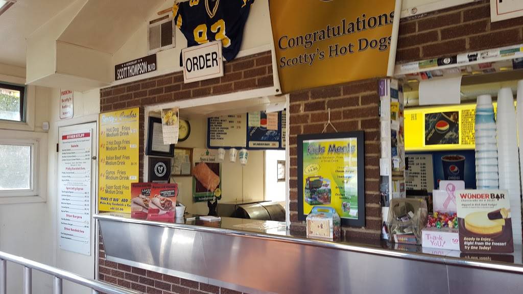 Scottys Hot Dog Stand | restaurant | 1016 N Cedar Lake Rd, Round Lake Beach, IL 60073, USA | 8475463400 OR +1 847-546-3400