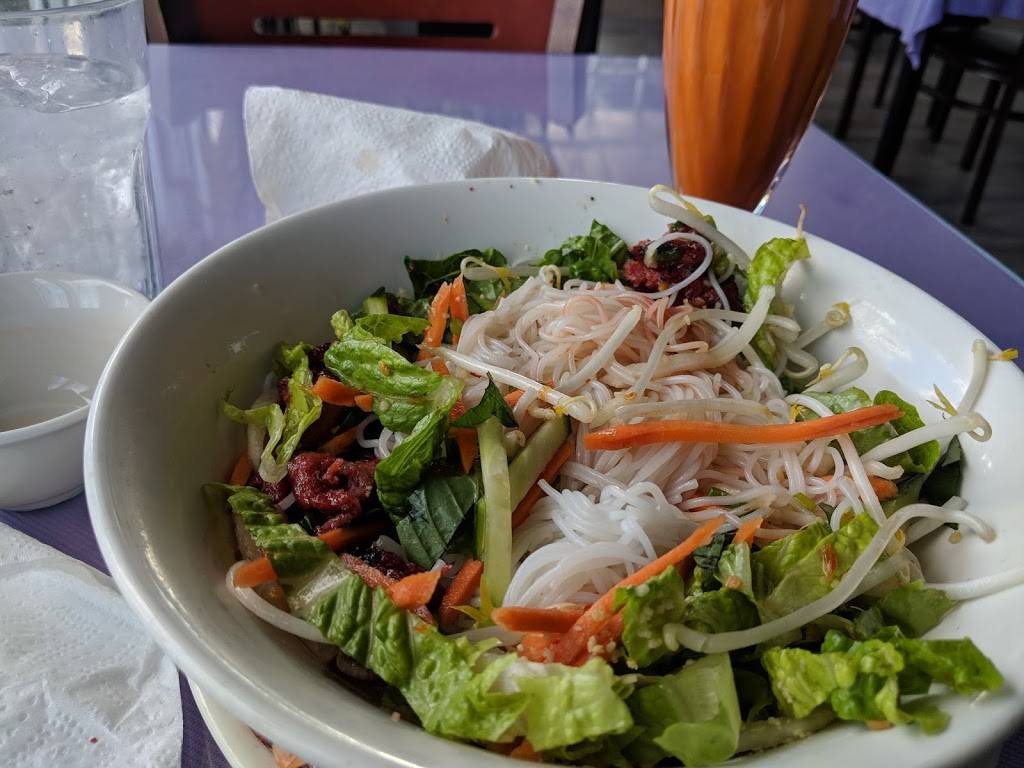 Pho Vina Restaurant | restaurant | 15623 1st Ave S, Burien, WA 98148, USA | 2069881899 OR +1 206-988-1899