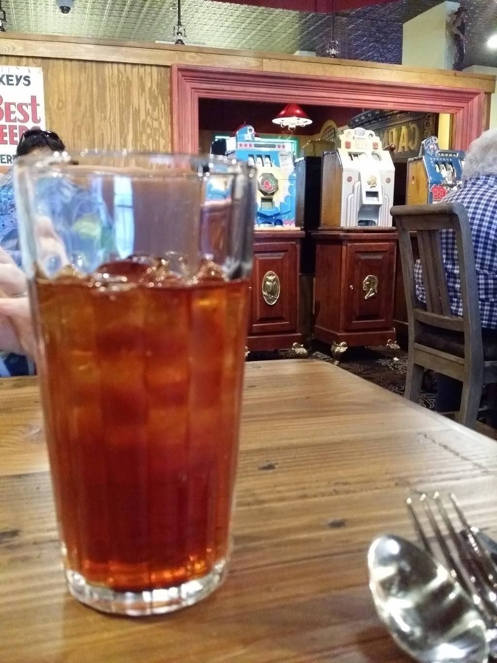 Sharkeys Casino | restaurant | 1440 US-395, Gardnerville, NV 89410, USA | 7757823133 OR +1 775-782-3133