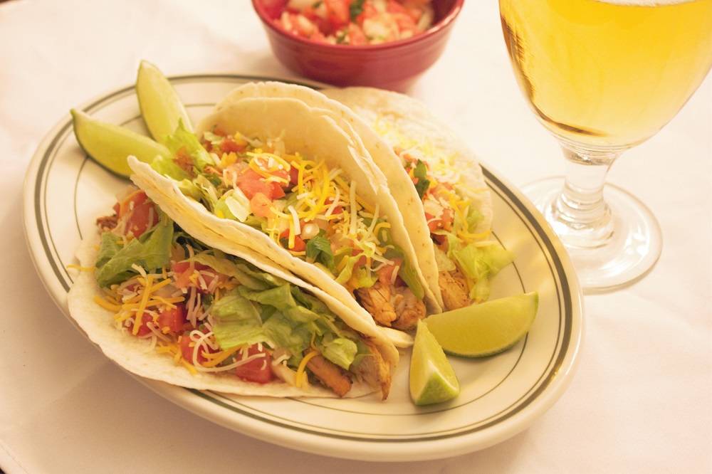 Mama Ritas | restaurant | 8 John St, Waterbury, CT 06708, USA | 2033644347 OR +1 203-364-4347