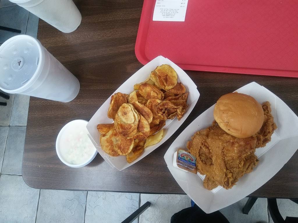 Sgt Peppers Chicken | restaurant | 2028 Burton Ln, Martinsville, IN 46151, USA | 7653499199 OR +1 765-349-9199