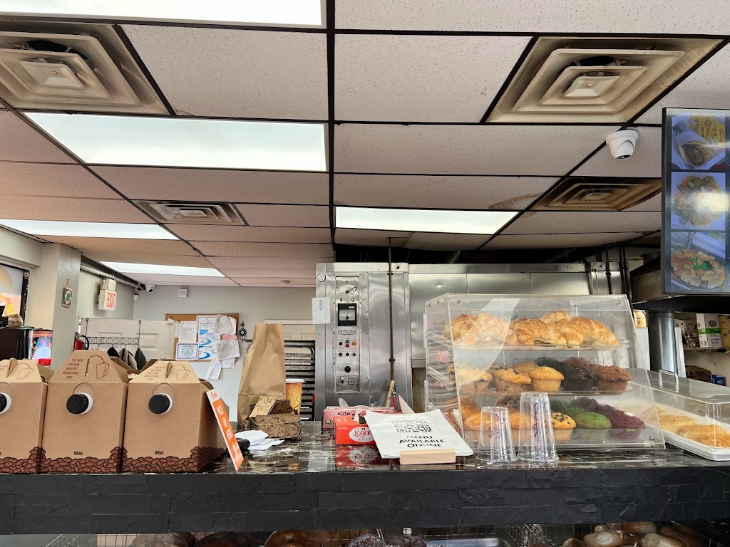 The Bagel Corner | bakery | 360 Belleville Turnpike, Kearny, NJ 07032, USA | 2019972003 OR +1 201-997-2003