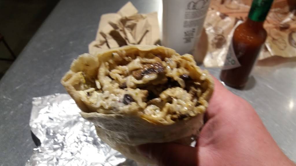 Chipotle Mexican Grill | restaurant | 435 S Duff Ave Ste 102, Ames, IA 50010, USA | 5155982385 OR +1 515-598-2385
