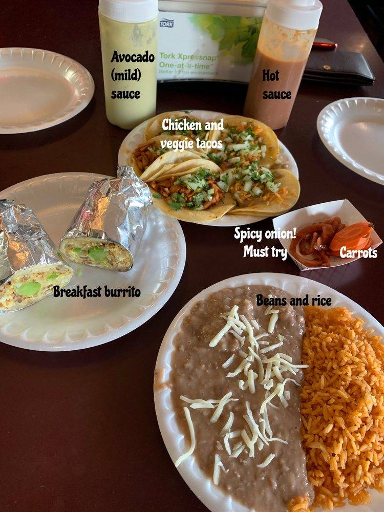 Omars Taqueria | restaurant | 20801 Hwy 99 #102, Lynnwood, WA 98036, USA | 4256788355 OR +1 425-678-8355