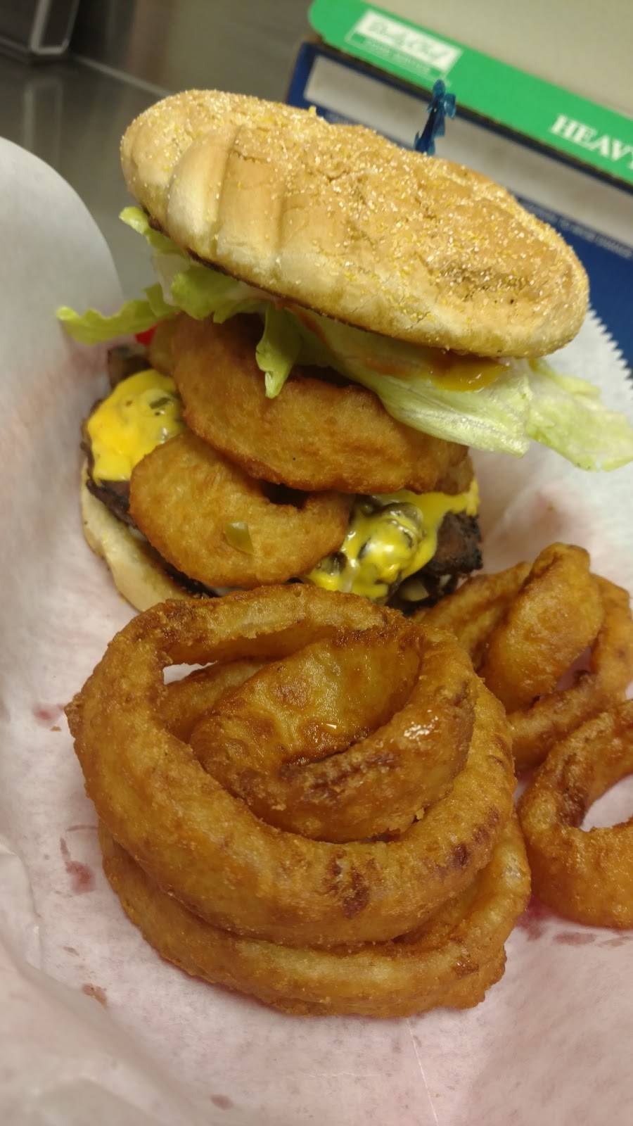 Skooterz Saloon | restaurant | 1851 E Dixon Blvd, Shelby, NC 28152, USA | 7044820302 OR +1 704-482-0302