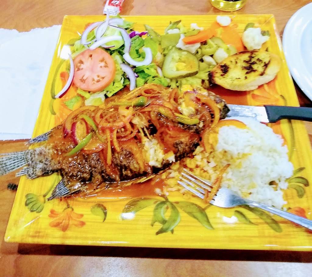 Las Islas Marias | restaurant | 12203 E Iliff Ave Ste. L, Aurora, CO 80014, USA | 7206275853 OR +1 720-627-5853