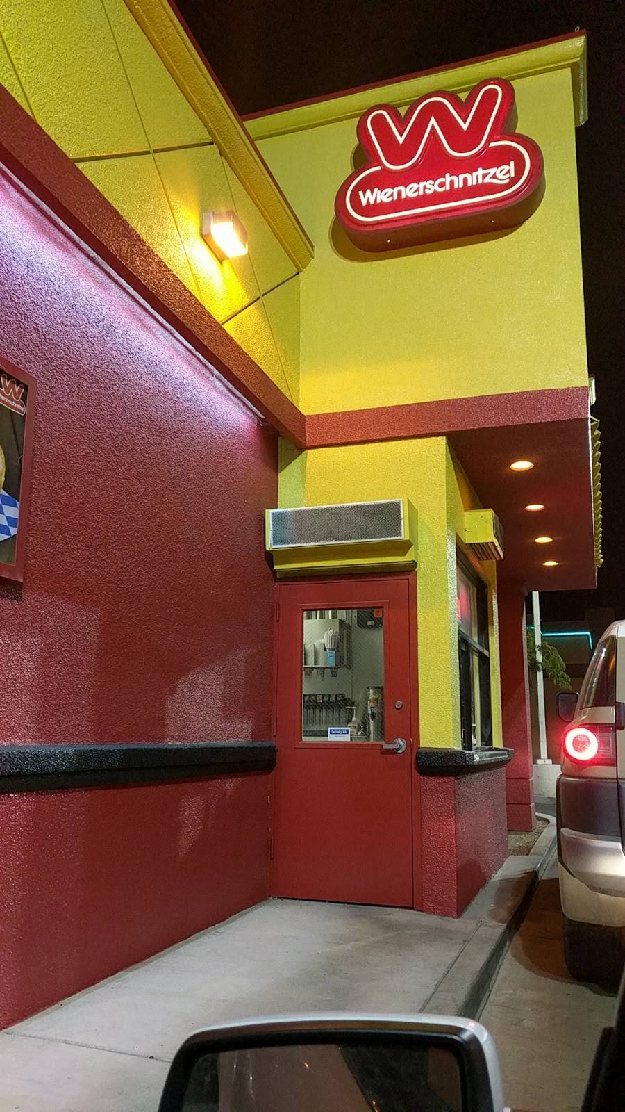 Wienerschnitzel | restaurant | 15555 Main St, Hesperia, CA 92345, USA | 7609499966 OR +1 760-949-9966