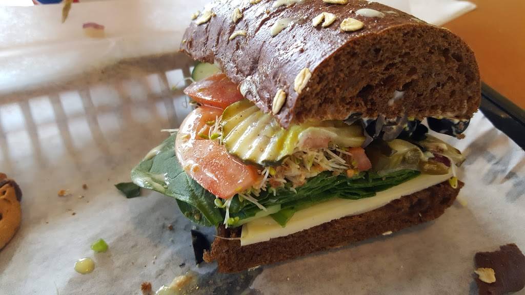 Submarina California Subs | meal takeaway | 830 W Ave L, Lancaster, CA 93534, USA | 6619498683 OR +1 661-949-8683