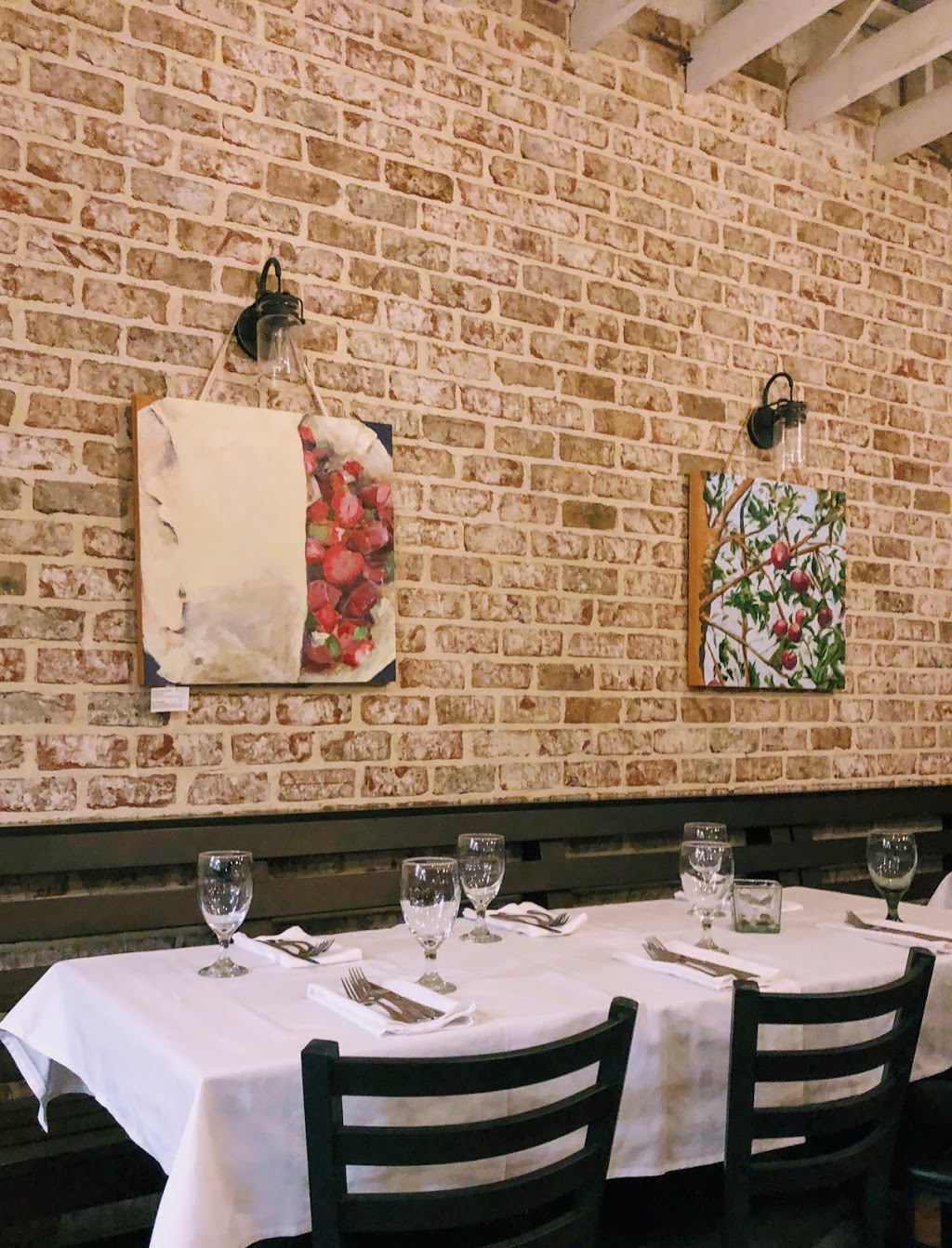 Thyme On Section | restaurant | 33 N Section St, Fairhope, AL 36532, USA | 2519905635 OR +1 251-990-5635