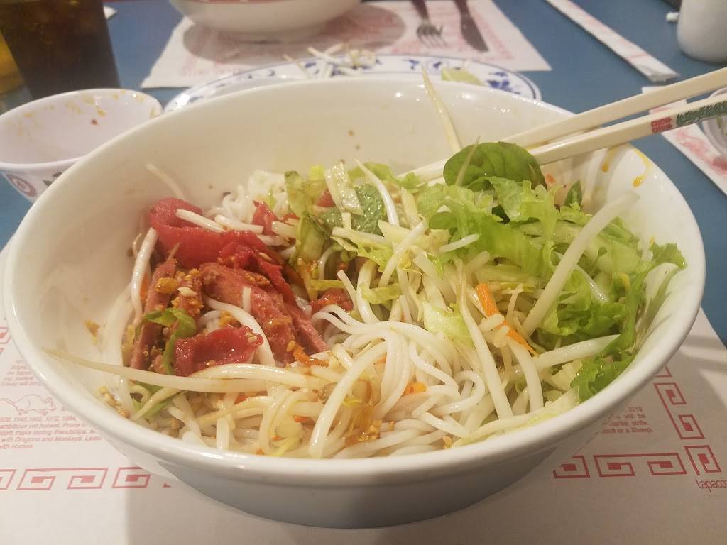 Pho Anh Trang Restaurant | restaurant | 3633 Eastern Ave SE, Grand Rapids, MI 49508, USA | 6162469966 OR +1 616-246-9966