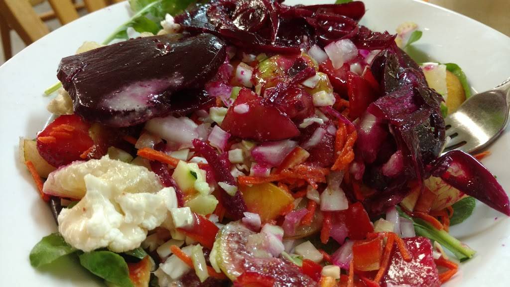 Farmers Kitchen Cafe at Natural Food Works | restaurant | 624 4th St, Davis, CA 95616, USA | 5307561862 OR +1 530-756-1862