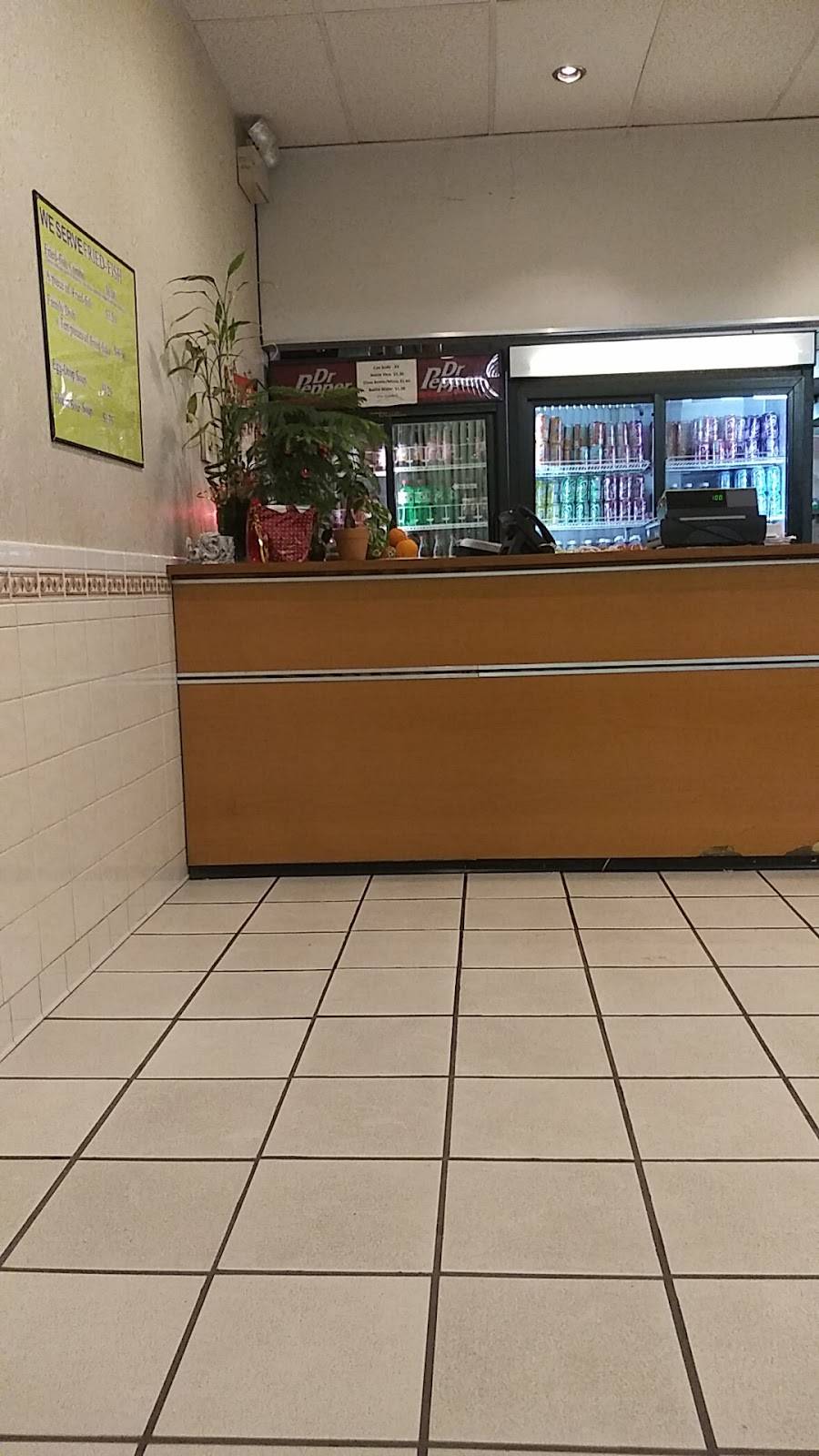 Old St Louis Chop Suey | restaurant | 17 Flower Valley Shopping Ctr, Florissant, MO 63033, USA | 3148317389 OR +1 314-831-7389