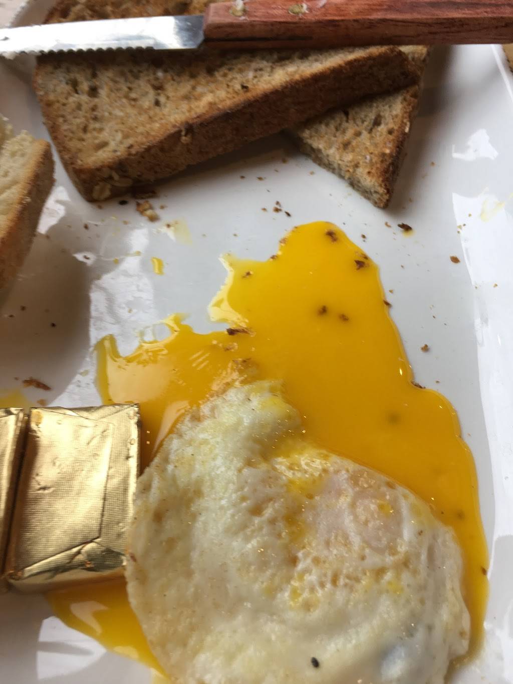 La Farm Bakery Bistro | restaurant | 5055 Arco Street, Cary, NC 27519, USA | 9842280300 OR +1 984-228-0300