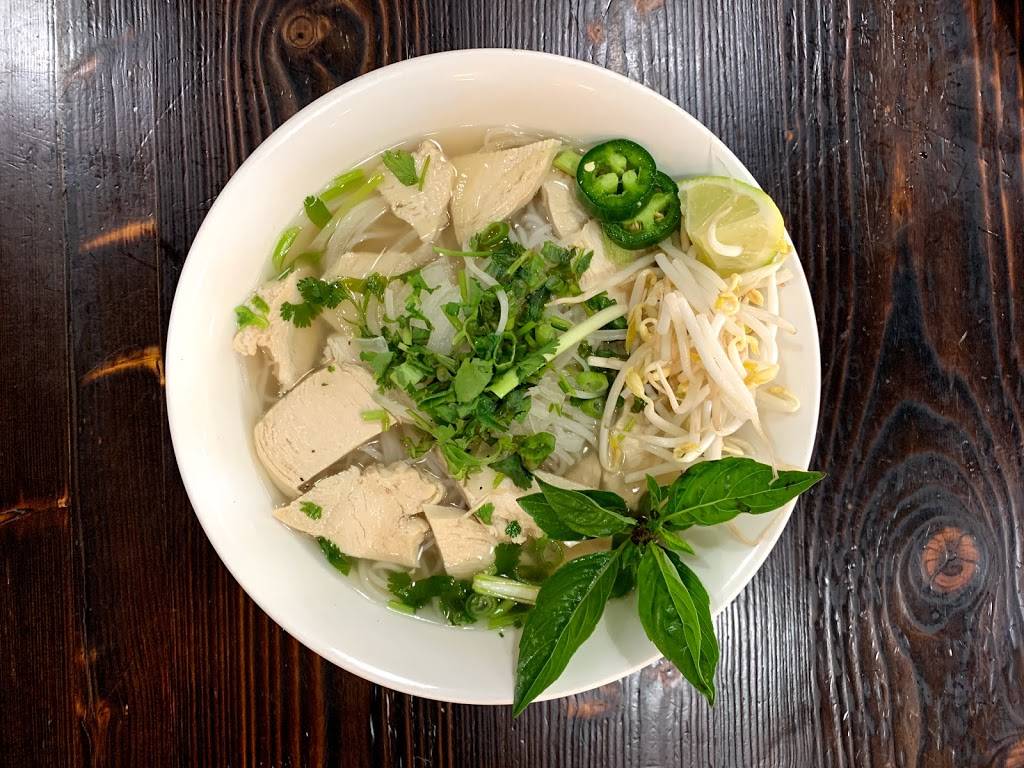 Pho Vinh | restaurant | 14243 East Sam Houston Pkwy N Suite 900, Houston, TX 77044, USA | 8326726678 OR +1 832-672-6678