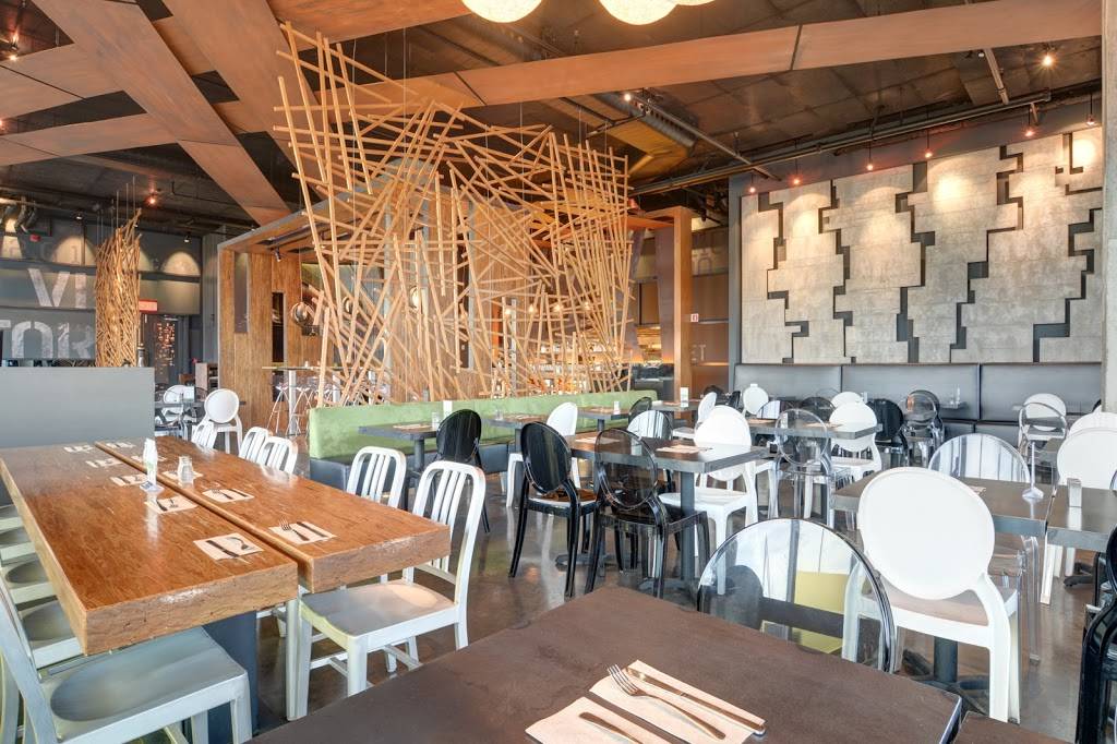 Chez Victor | restaurant | 1610 Boulevard Alphonse-Desjardins, Lévis, QC G6V 0H1, Canada | 4189039898 OR +1 418-903-9898