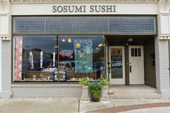 Sosumi Sushi | restaurant | 110 E Exchange St, Owosso, MI 48867, USA | 9897236188 OR +1 989-723-6188