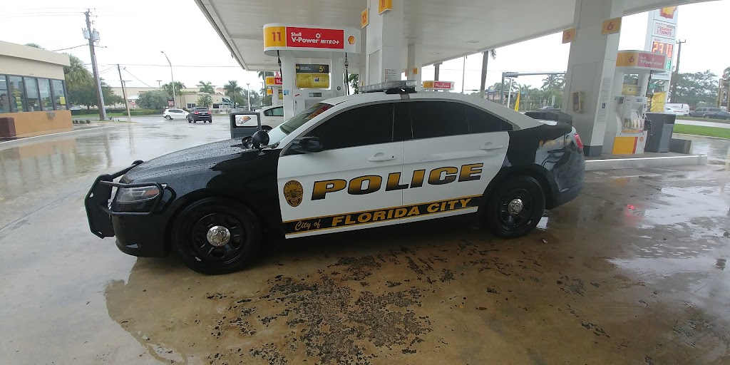 Shell | restaurant | 10 SE 1st Ave, Florida City, FL 33034, USA | 7864105606 OR +1 786-410-5606