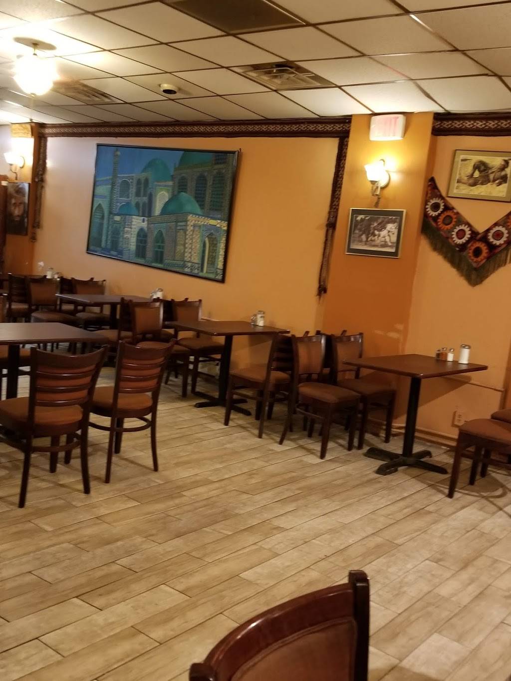 Balkh Shish Kabab House | restaurant | 23-10 31st St, Astoria, NY 11105, USA | 7187215020 OR +1 718-721-5020