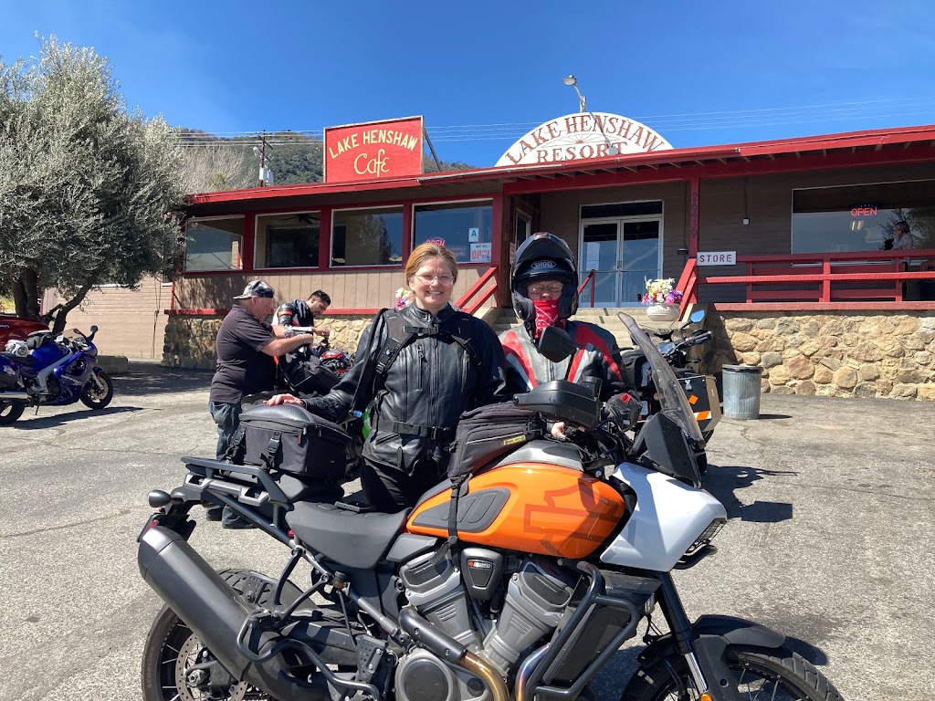 Lake Henshaw Cafe | restaurant | 26439 CA-76, Santa Ysabel, CA 92070, USA | 7607829180 OR +1 760-782-9180