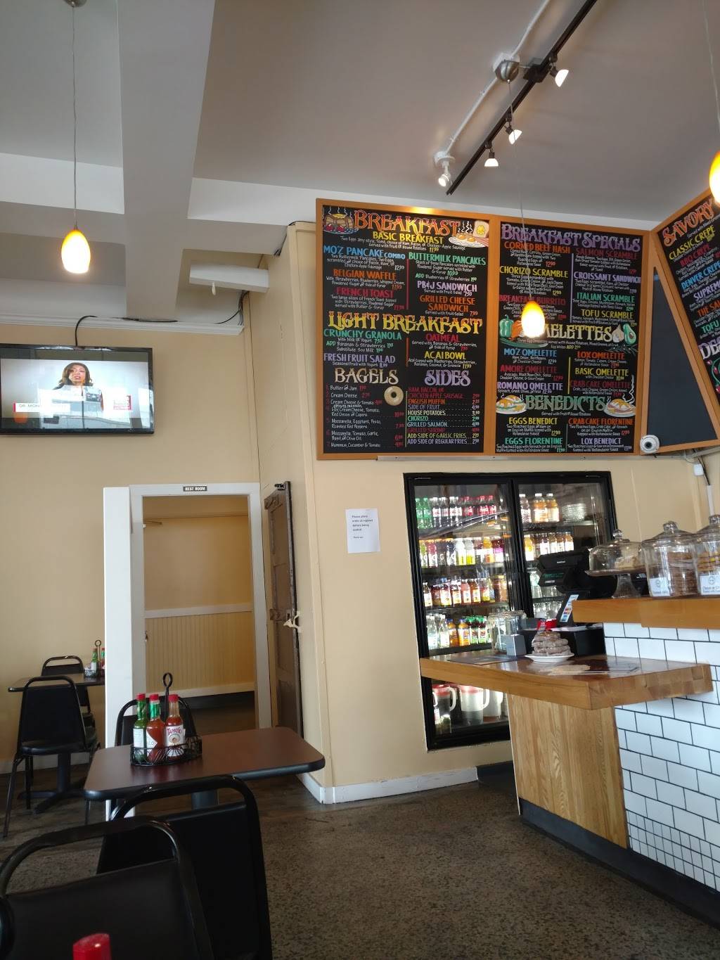 Moz Cafe | restaurant | 5 Masonic Ave, San Francisco, CA 94118, USA | 4158171550 OR +1 415-817-1550