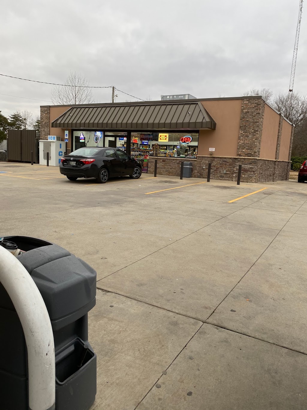 Shell | restaurant | 1528 TN-96 N, Fairview, TN 37062, USA | 6157998406 OR +1 615-799-8406