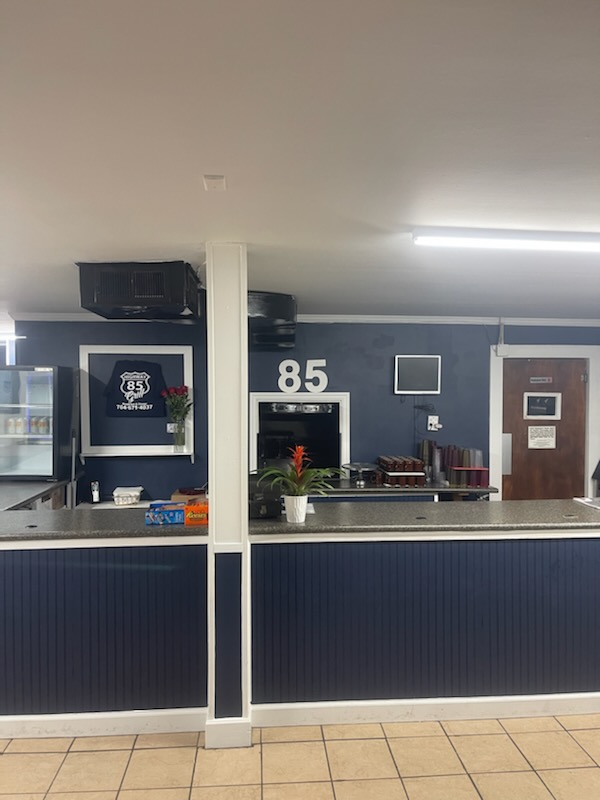 hwy 85 grill llc | restaurant | 901 Bessemer City Rd, Gastonia, NC 28052, USA | 7046714037 OR +1 704-671-4037