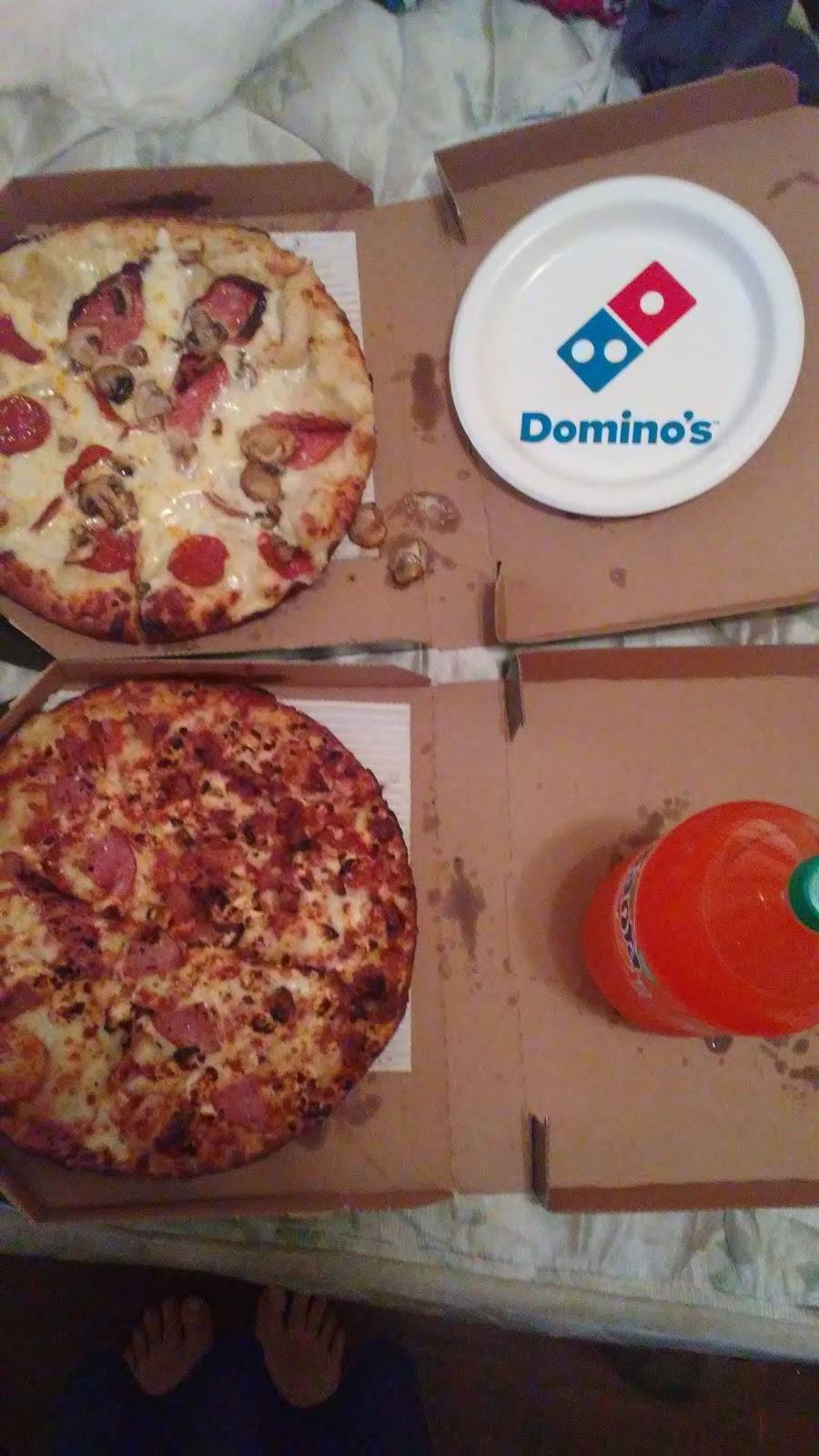 Dominos Pizza | meal delivery | 6051 Hollywood Blvd, Los Angeles, CA 90028, USA | 3234637044 OR +1 323-463-7044