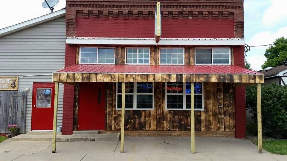 Whitetails Firepit And Grill | restaurant | 304 E Main St, Glasford, IL 61533, USA | 3093893973 OR +1 309-389-3973