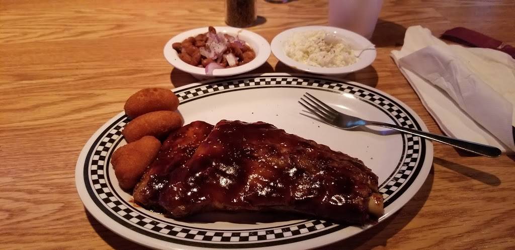 Goodfellas | restaurant | 2709 Lee Ave, Sanford, NC 27332, USA | 9197762510 OR +1 919-776-2510