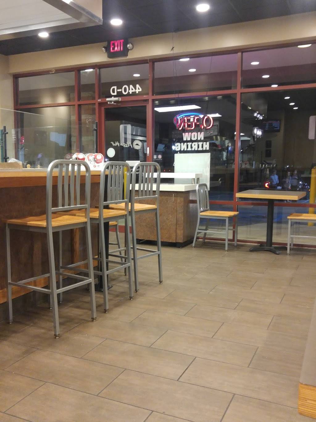 Pizza Hut | restaurant | 440 Ohio Pike, Cincinnati, OH 45255, USA | 5137250111 OR +1 513-725-0111