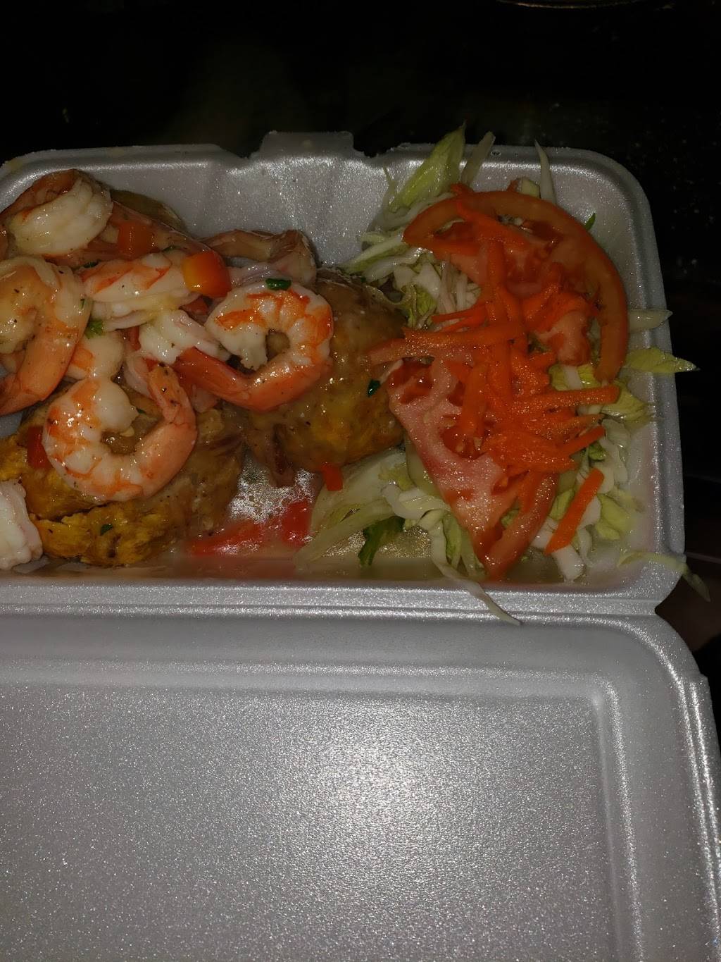 Merenguel bachata Restaurant Dominicano | restaurant | 84 N 6th St, Newark, NJ 07107, USA | 8622342487 OR +1 862-234-2487