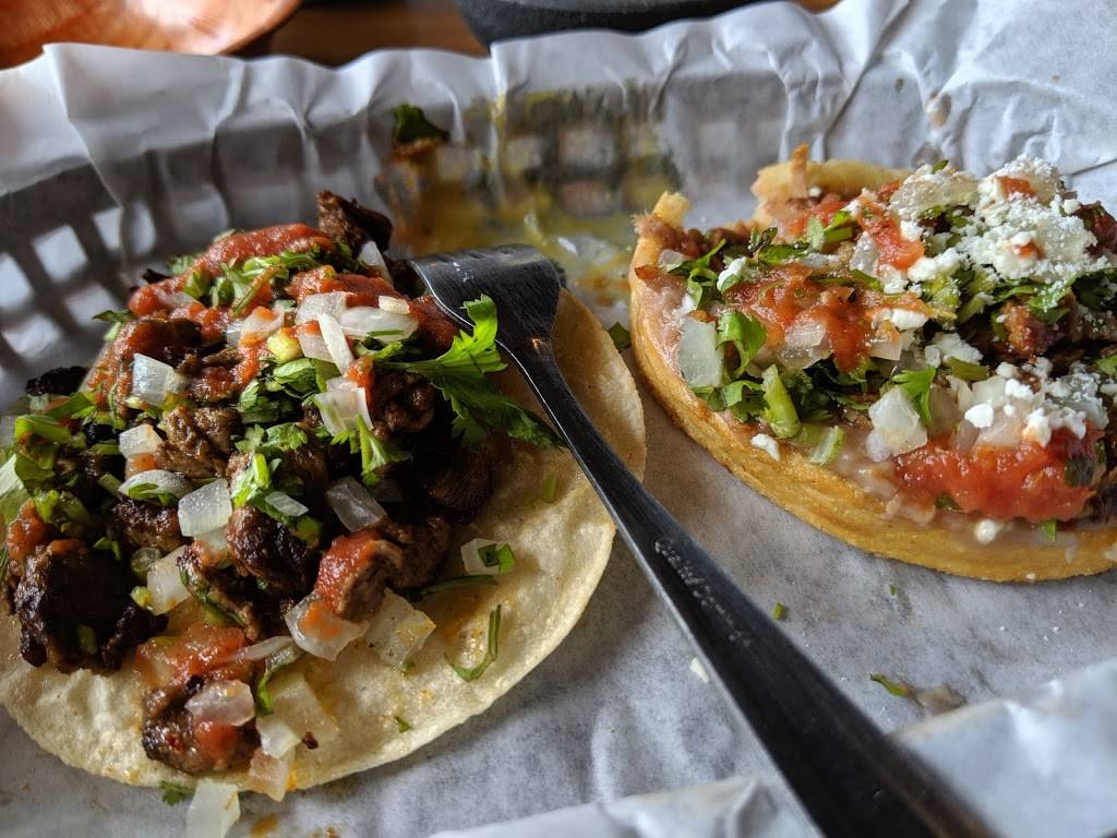 Michoacán Sports Bar & Grill | restaurant | 3405 Odell Hwy, Hood River, OR 97031, USA | 5413542900 OR +1 541-354-2900