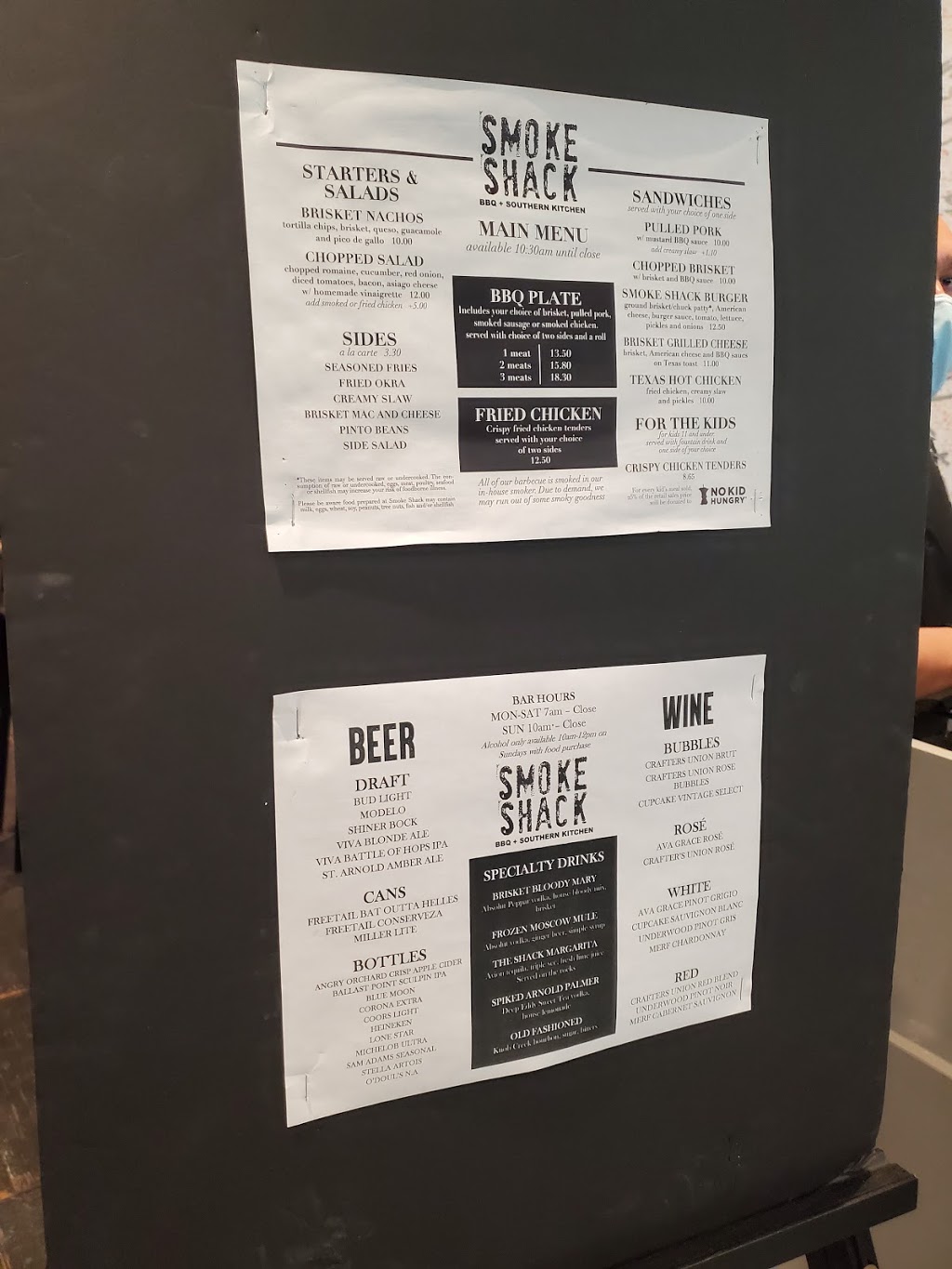 Smoke Shack | restaurant | San Antonio International Airport, 9800 Airport Blvd, San Antonio, TX 78216, USA | 2107142474 OR +1 210-714-2474