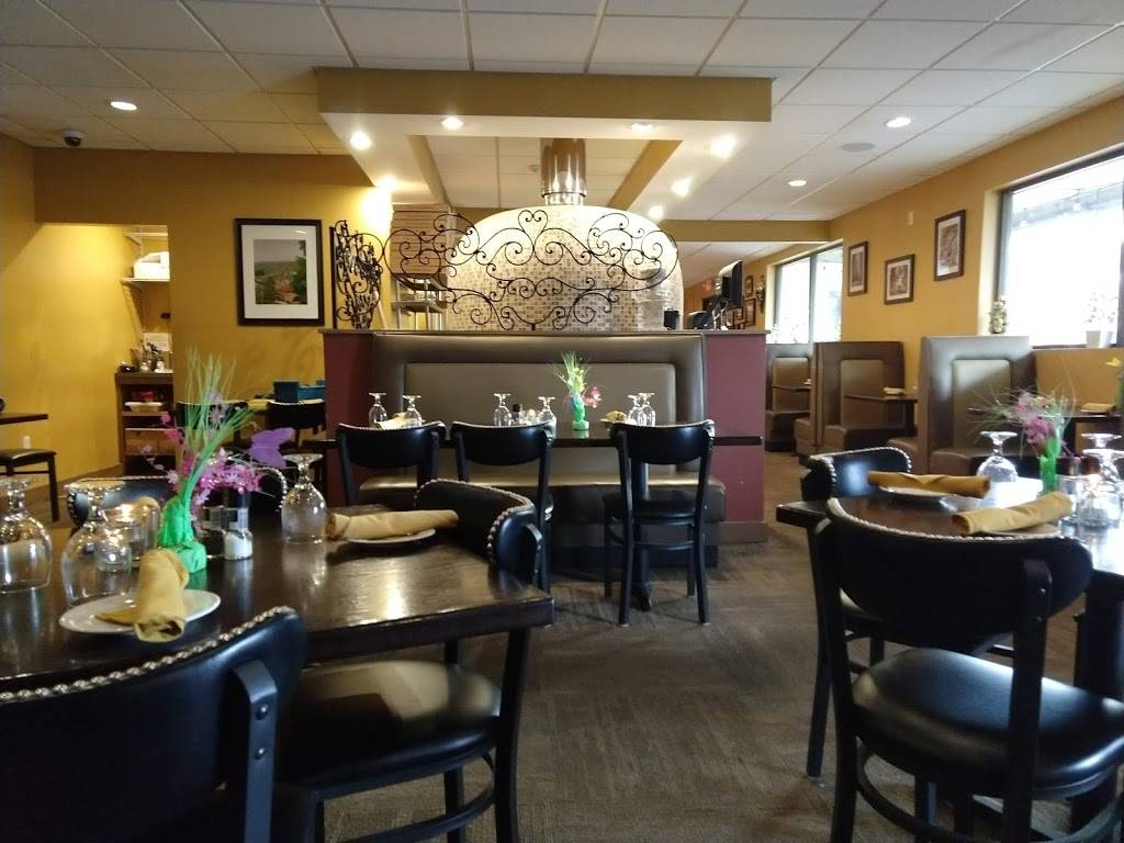 Pasquale Ristorante & Pizzeria Bar | restaurant | 87 Nashua Rd, Londonderry, NH 03053, USA | 6034343093 OR +1 603-434-3093