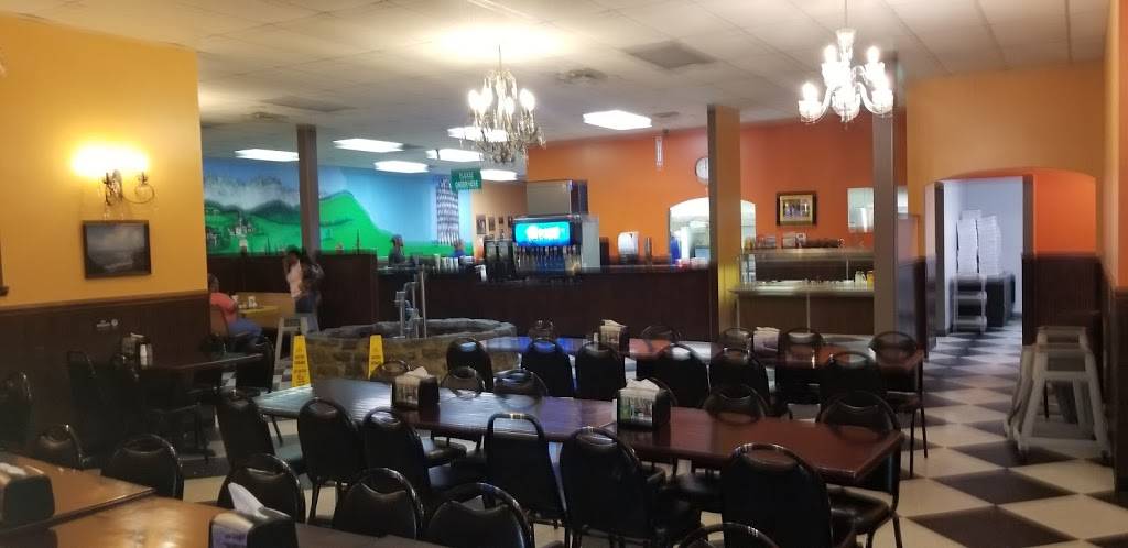 Italian Delight Family Restaurant | restaurant | 3130 Halifax Rd # R, South Boston, VA 24592, USA | 4345753018 OR +1 434-575-3018