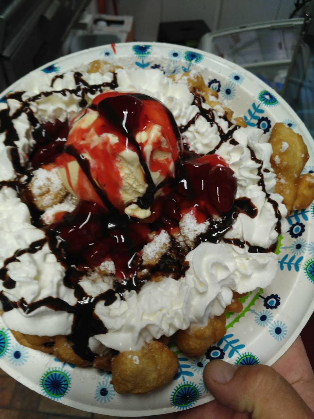 King of Snacks | restaurant | 128 S Guadalupe St, San Marcos, TX 78666, USA | 2105528337 OR +1 210-552-8337