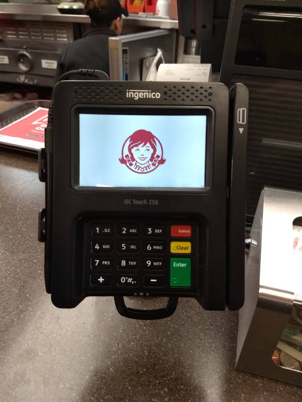 Wendys | restaurant | 4910 Washington Ave, Racine, WI 53406, USA | 2626348373 OR +1 262-634-8373