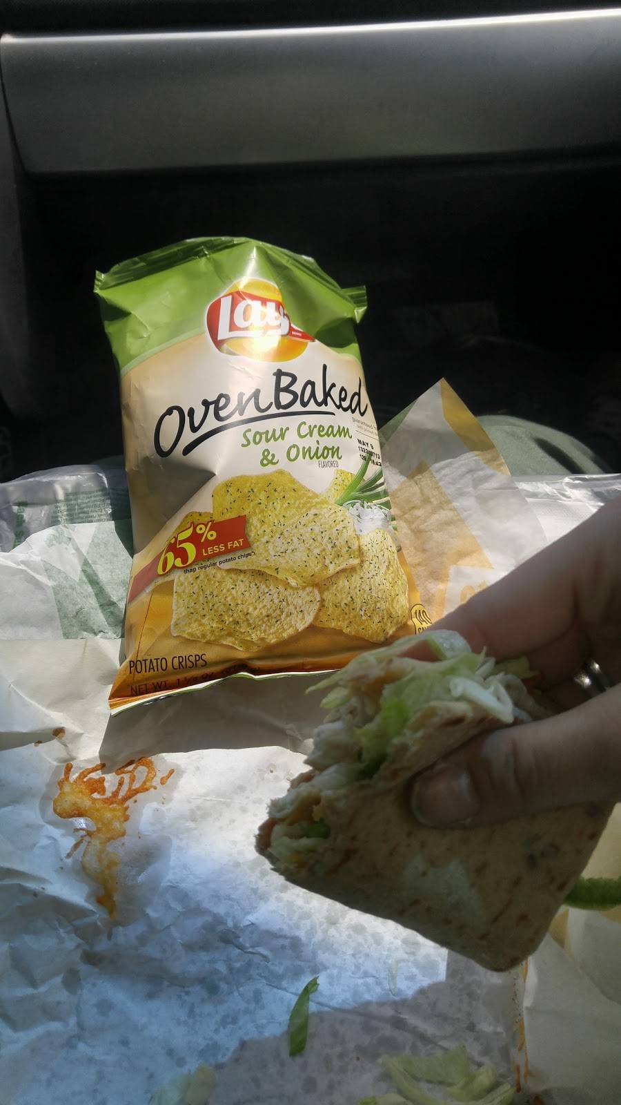 Subway Restaurants | restaurant | 8124 Fredericksburg Rd, San Antonio, TX 78229, USA | 2109495185 OR +1 210-949-5185