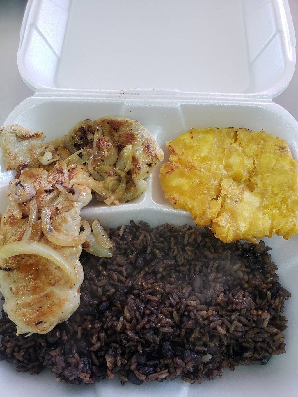 Food on wheels | restaurant | 15020 SW 136th St, Miami, FL 33196, USA | 3059040124 OR +1 305-904-0124