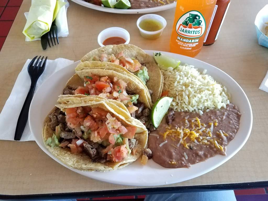 Tacos El Portal | restaurant | 311 W Mission Ave, Escondido, CA 92025, USA | 7604892649 OR +1 760-489-2649