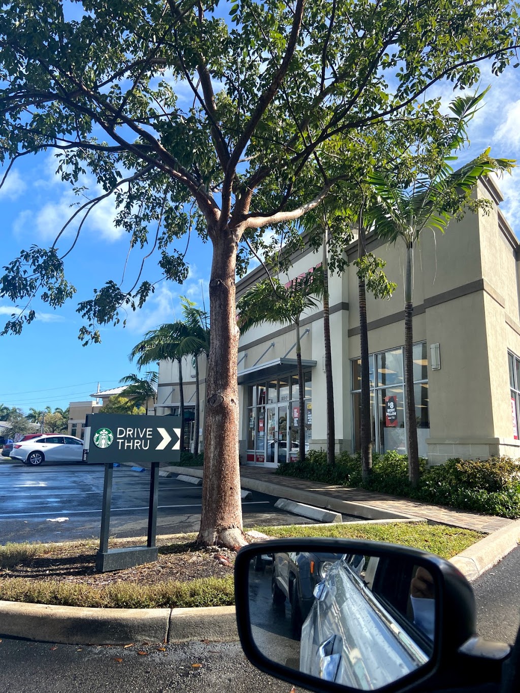 Starbucks | cafe | 1830 N Federal Hwy #1, Boca Raton, FL 33432, USA | 5614174388 OR +1 561-417-4388