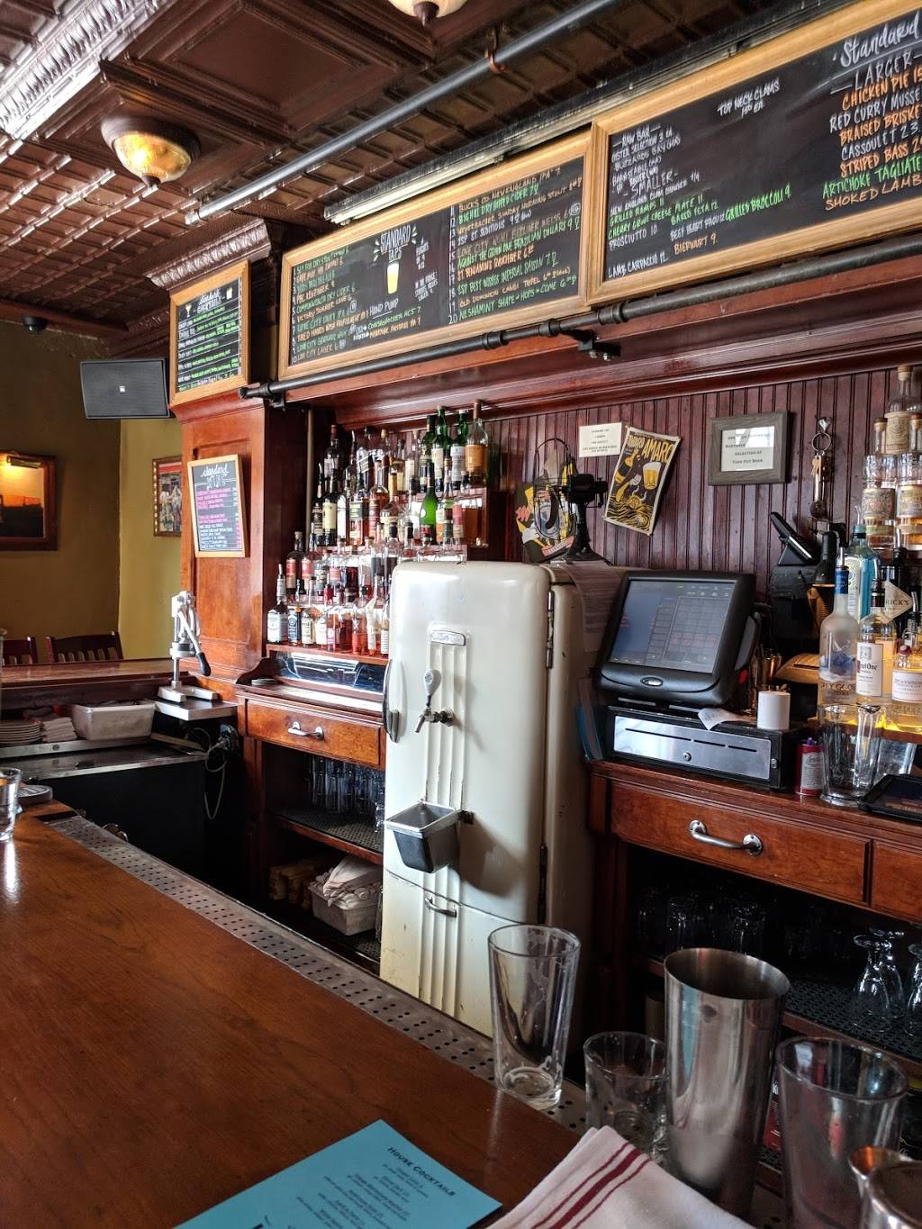 Standard Tap | restaurant | 901 N 2nd St, Philadelphia, PA 19123, USA | 2152380630 OR +1 215-238-0630