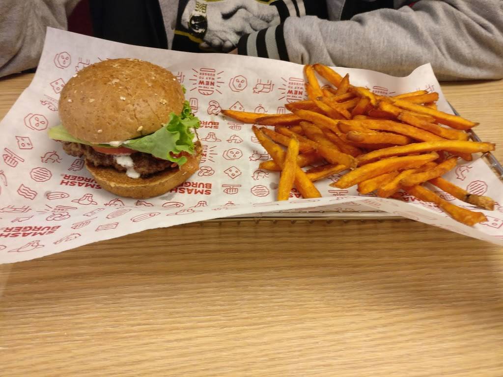 Smashburger | restaurant | 975 Route 1 South, North Brunswick Township, NJ 08902, USA | 7322758177 OR +1 732-275-8177