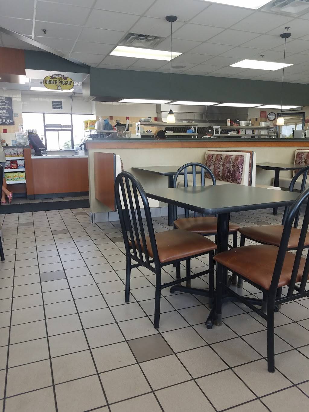 Cousins Subs | meal takeaway | 5191 W Brown Deer Rd, Brown Deer, WI 53223, USA | 4143652000 OR +1 414-365-2000