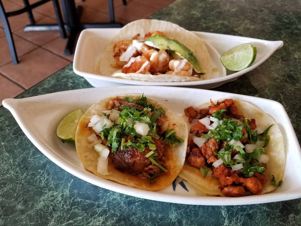 El Nopalito | restaurant | 2831 N 24th St, Phoenix, AZ 85008, USA | 6025222043 OR +1 602-522-2043