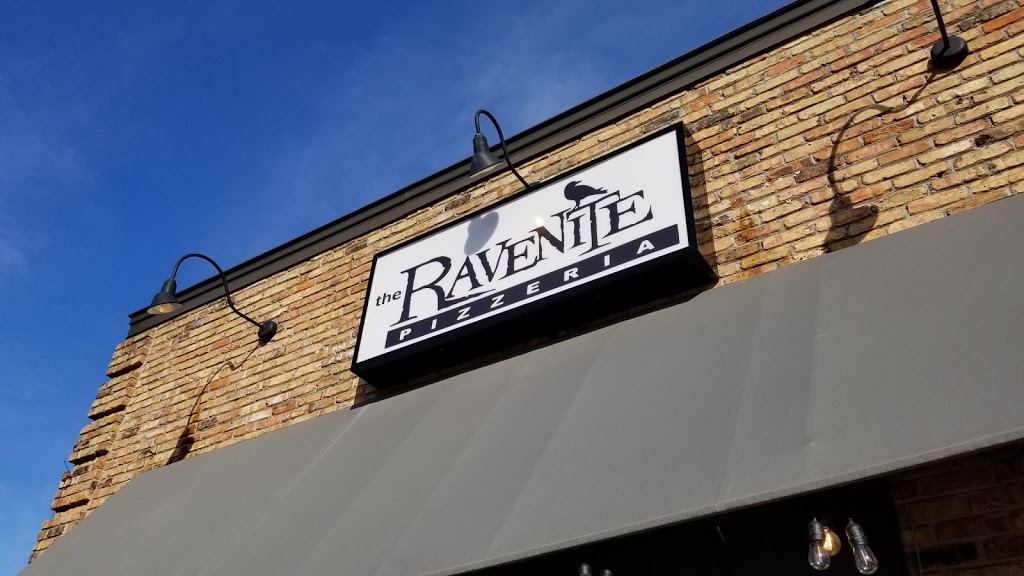 The Ravenite Pizzeria | restaurant | 102 N Section St, Fairhope, AL 36532, USA | 2519292525 OR +1 251-929-2525